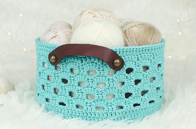 Rustic Lace Basket Crochet Pattern